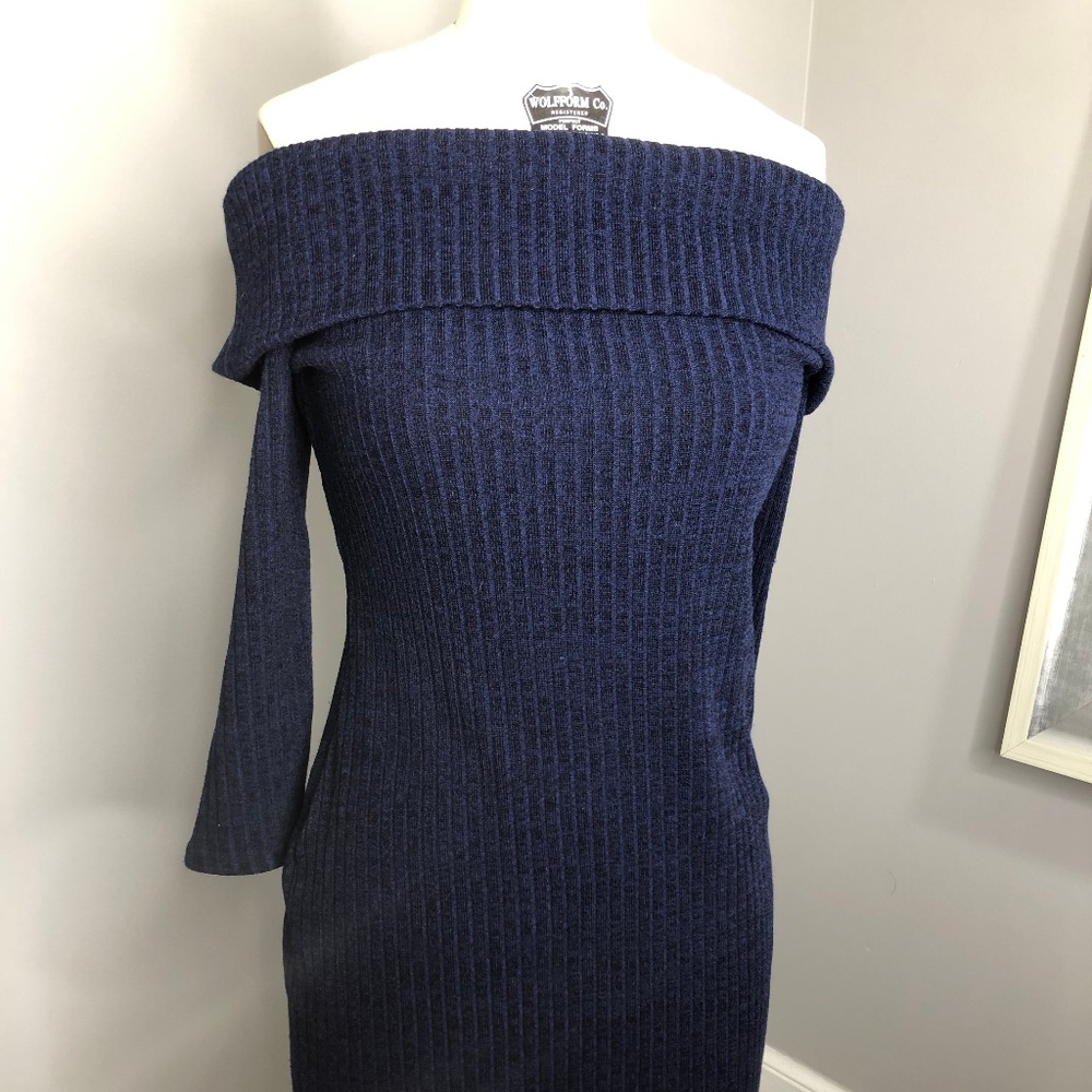 NWOT Lulu's Navy Off the Shoulder Knit Ribbed Body